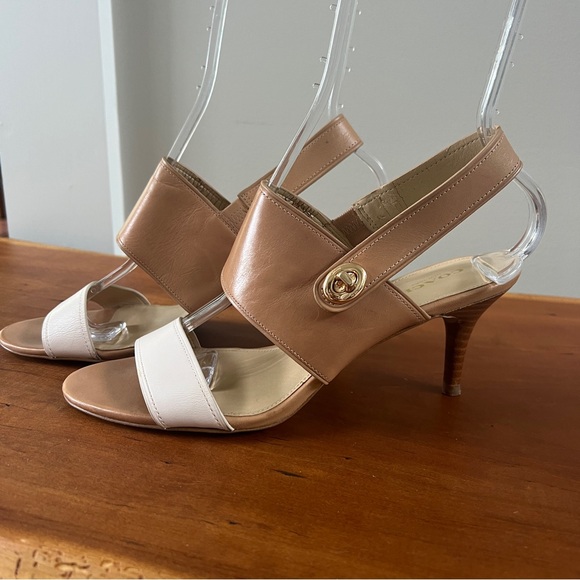 Coach turn key lock sandal heels white tan size 8.5 - Picture 2 of 7
